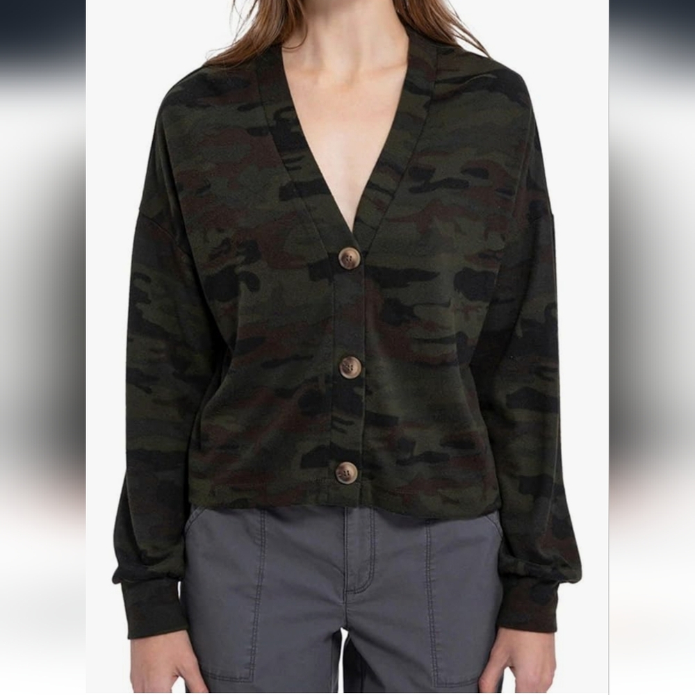 Green and Black Camouflage Cardigan Sweater